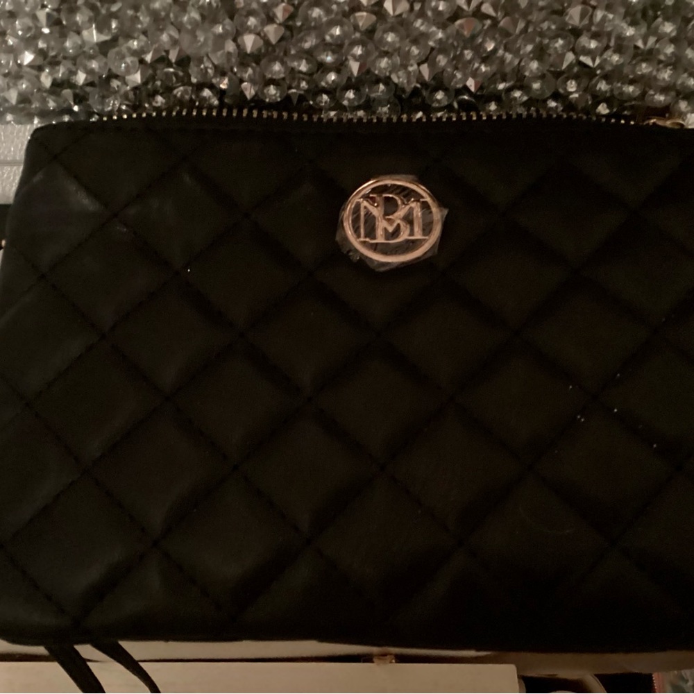 Beautiful designer makeup case - Picture 4 of 7